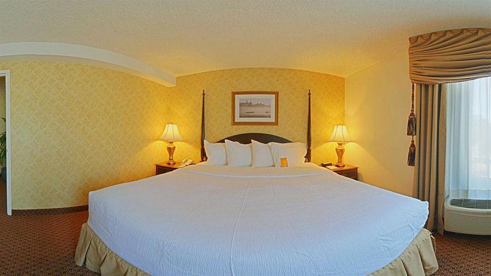 Holiday Inn Washington-Georgetown Exterior foto