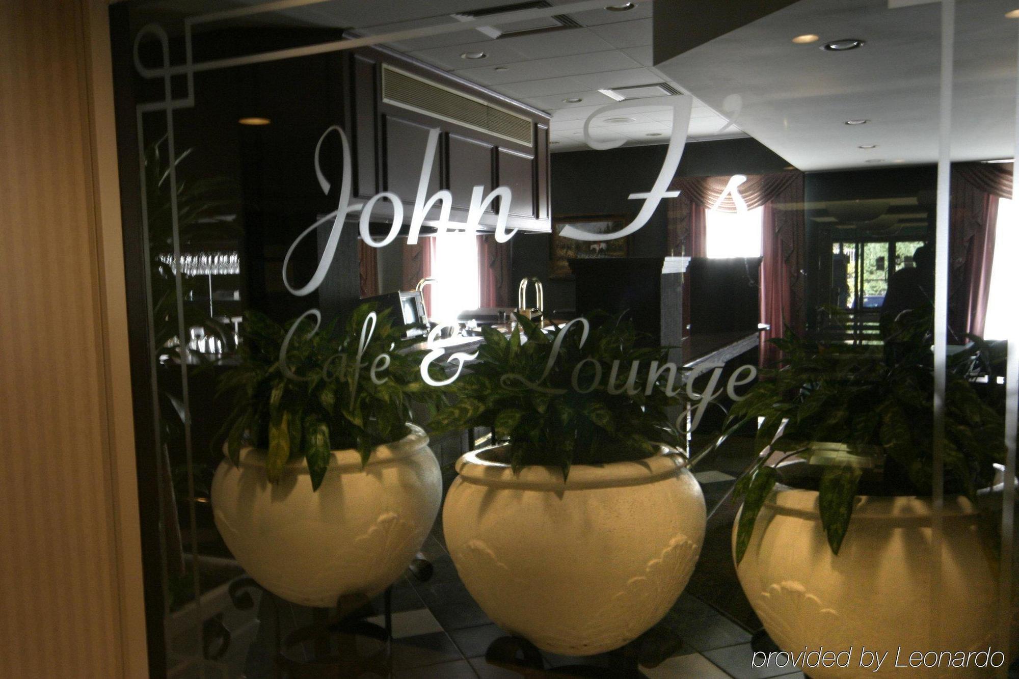 Holiday Inn Washington-Georgetown Exterior foto