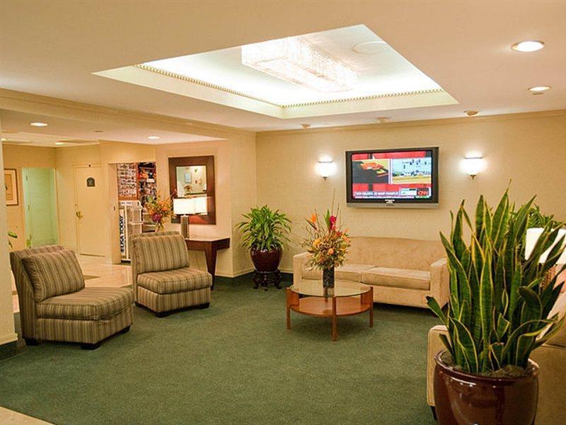 Holiday Inn Washington-Georgetown Exterior foto